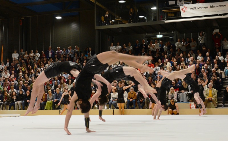 Gymnaestrada 3e Première De Productions De Groupes à Fribourg 